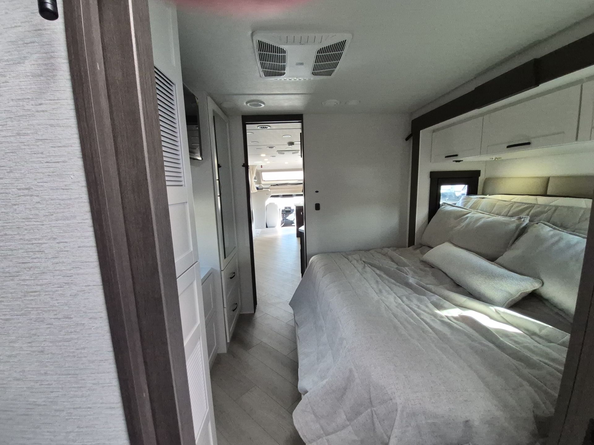2027 Entegra Coach Accolade 37K - Image 29