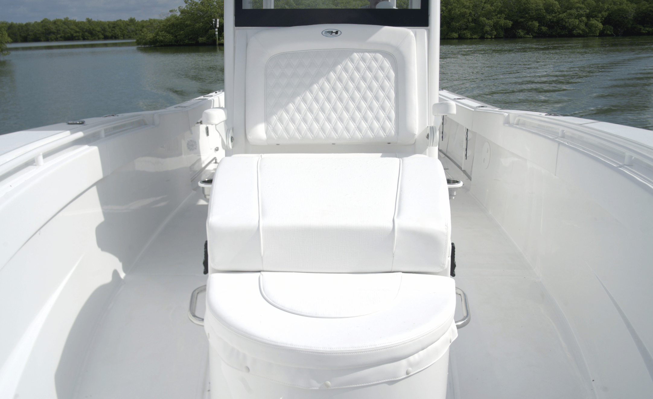2027 SEA HUNT GAMEFISH 28CB - Image 43