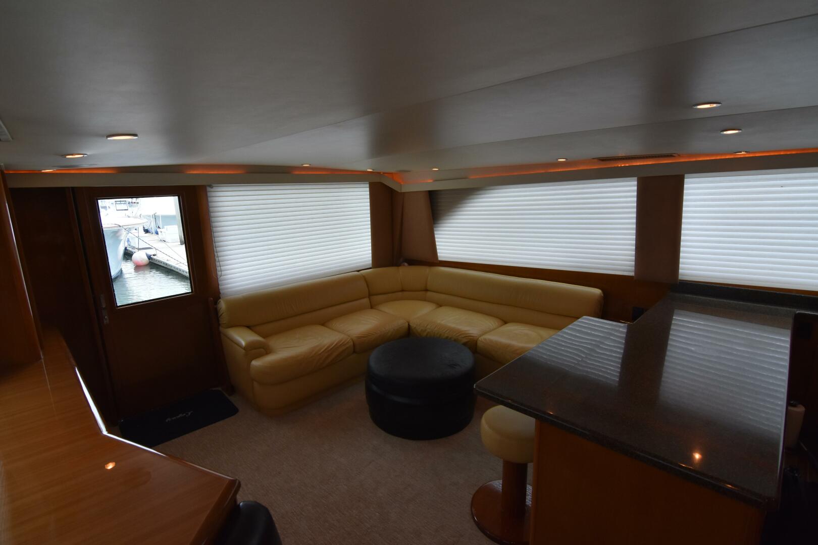 1999 Viking 58 Convertible - Image 12
