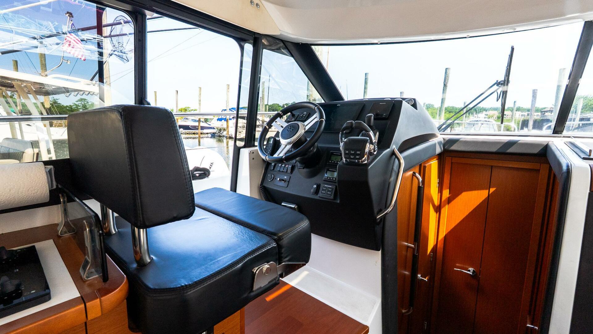 2018 Jeanneau NC 11 - Image 34