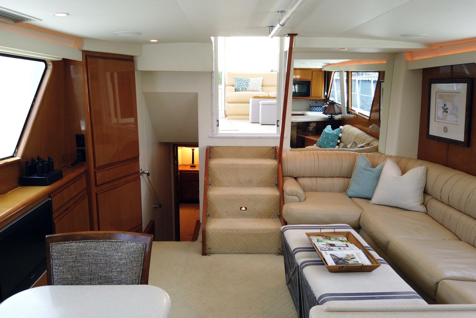 1999 Viking Motoryacht - Image 24