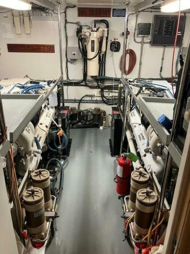 1996 Hatteras Sport Deck - Image 39