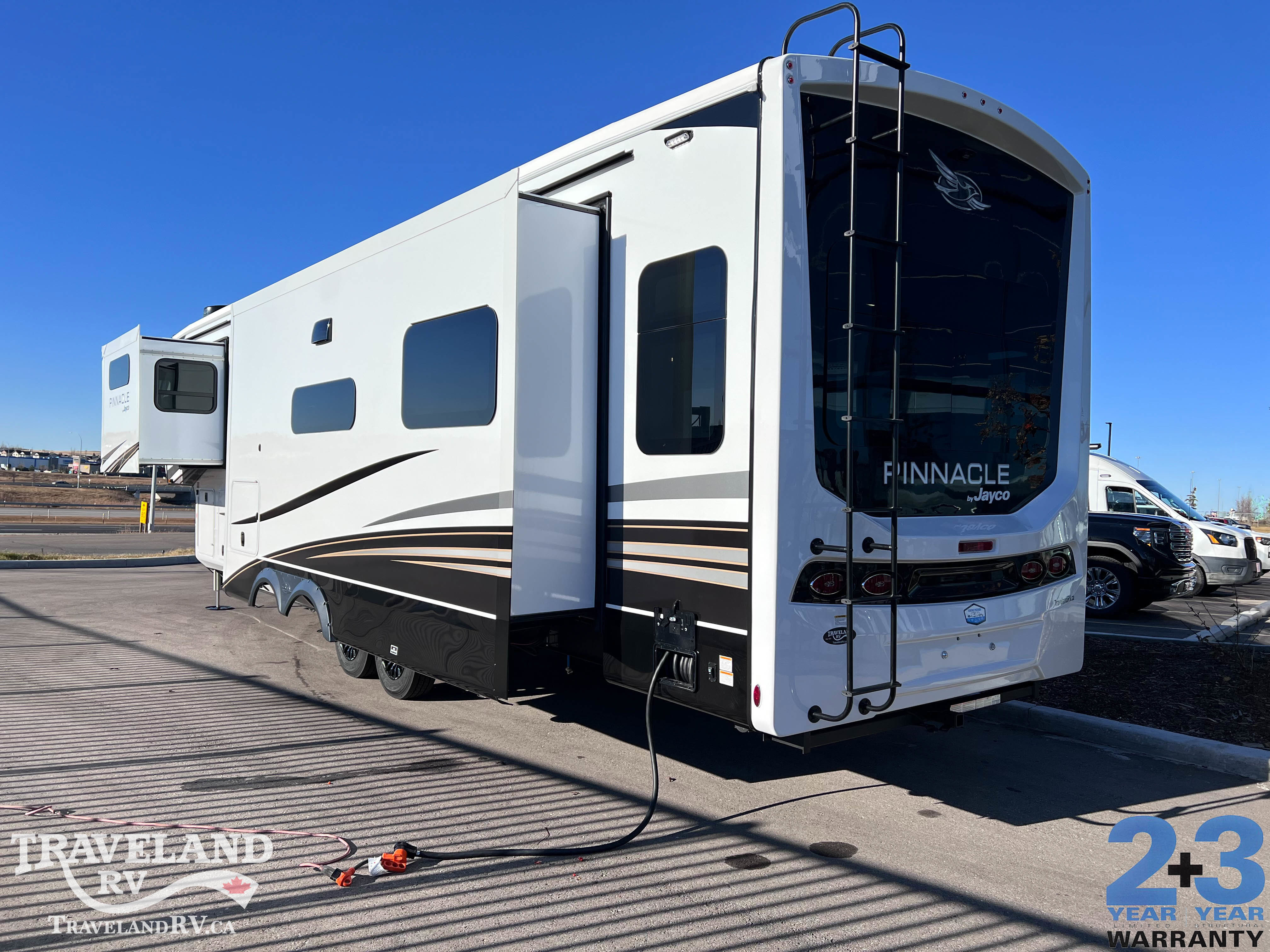 2026 Jayco Pinnacle 38KPTS - Image 6
