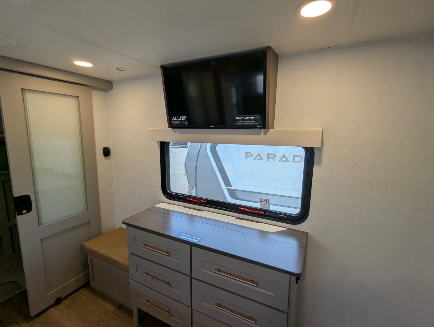 2025 Alliance RV Paradigm 375RD - Image 10