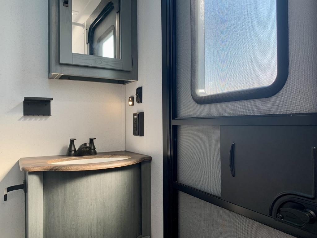 2026 PALOMINO 32BH2B - Image 37