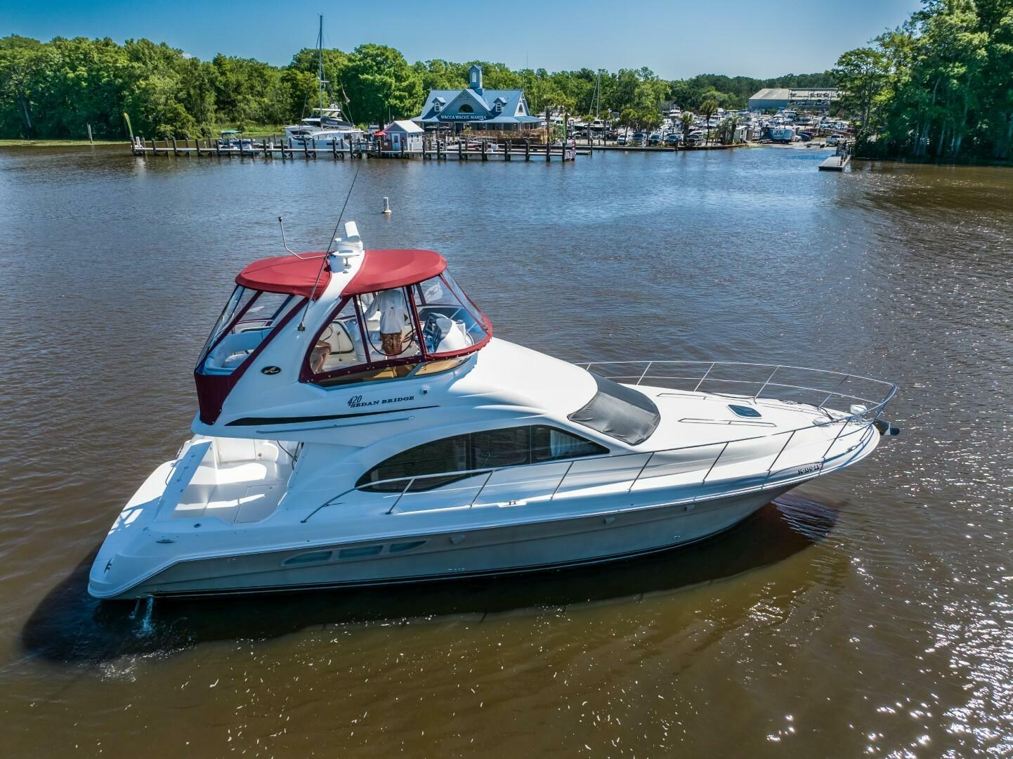 2005 Sea Ray 420 Sedan Bridge - Image 2