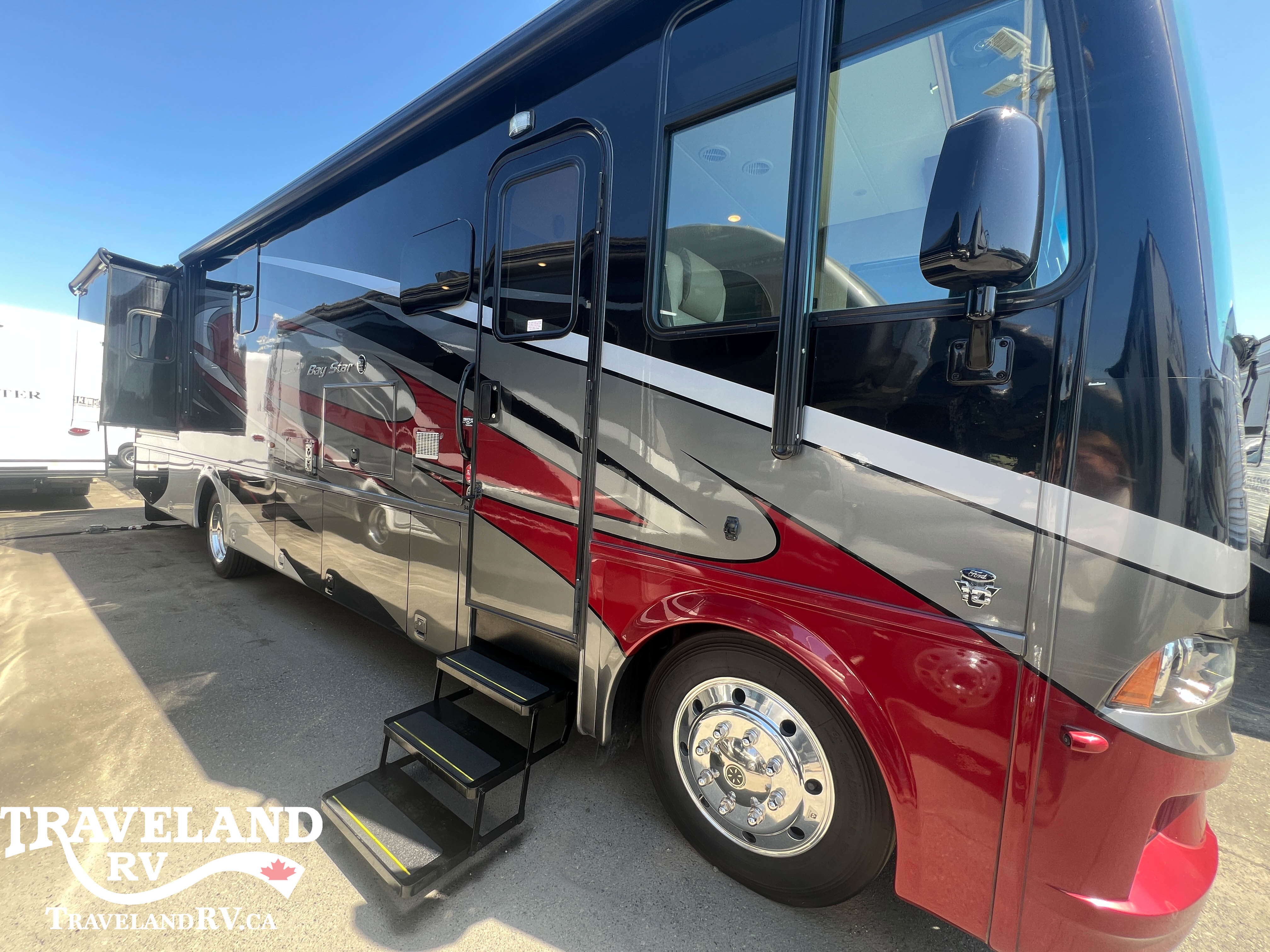 2018 Newmar Bay Star 3401 - Image 1