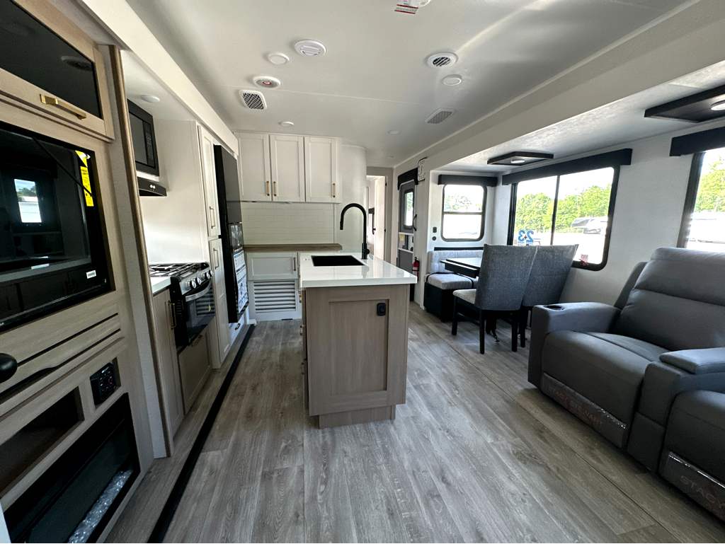 2027 JAYCO EAGLE 312BHOK - Image 7