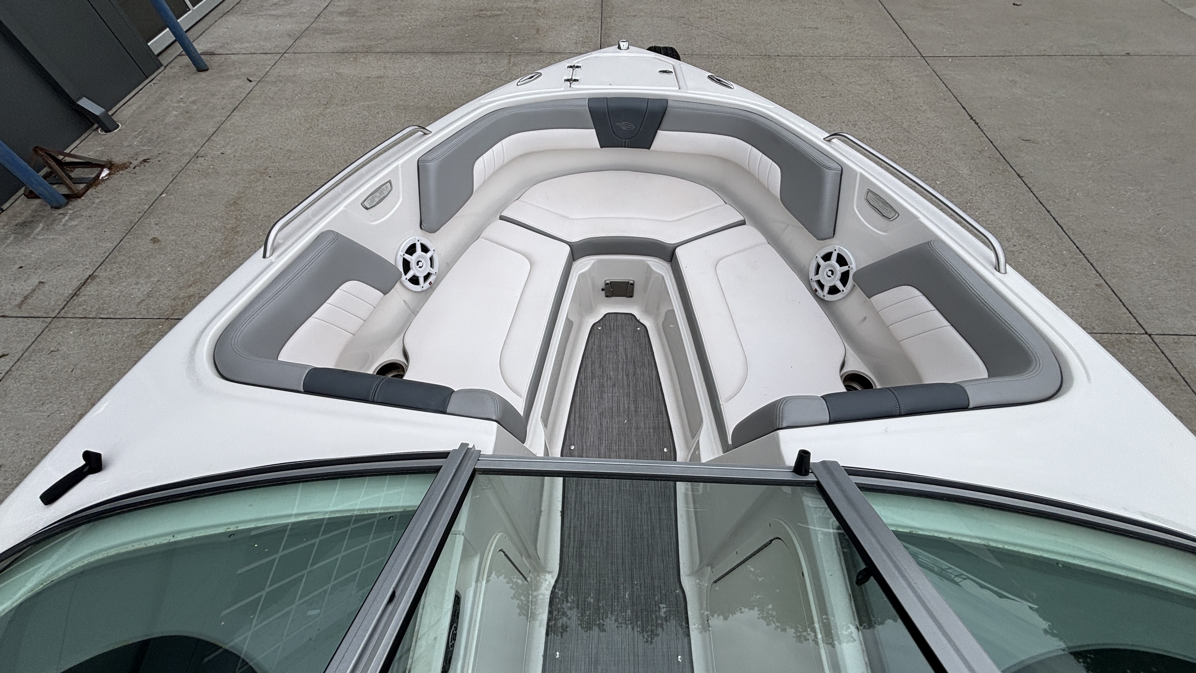2021 Chaparral 23 SSi - Image 41