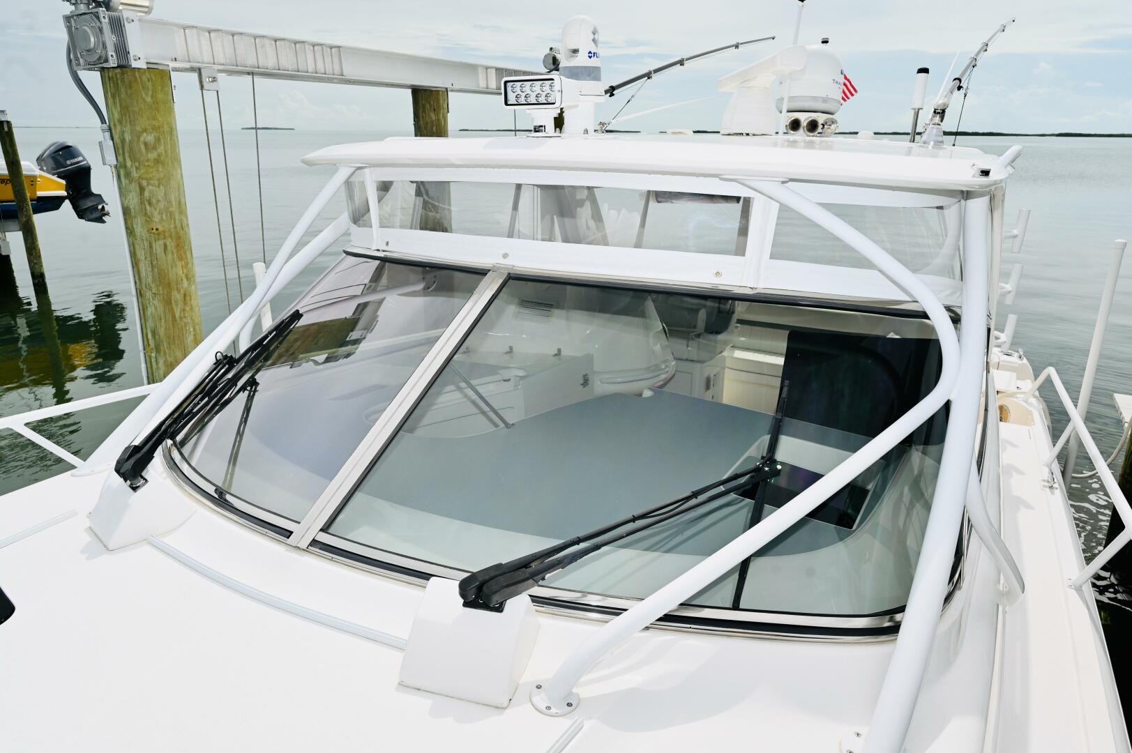 2019 Intrepid 475 Sport Yacht - Image 29