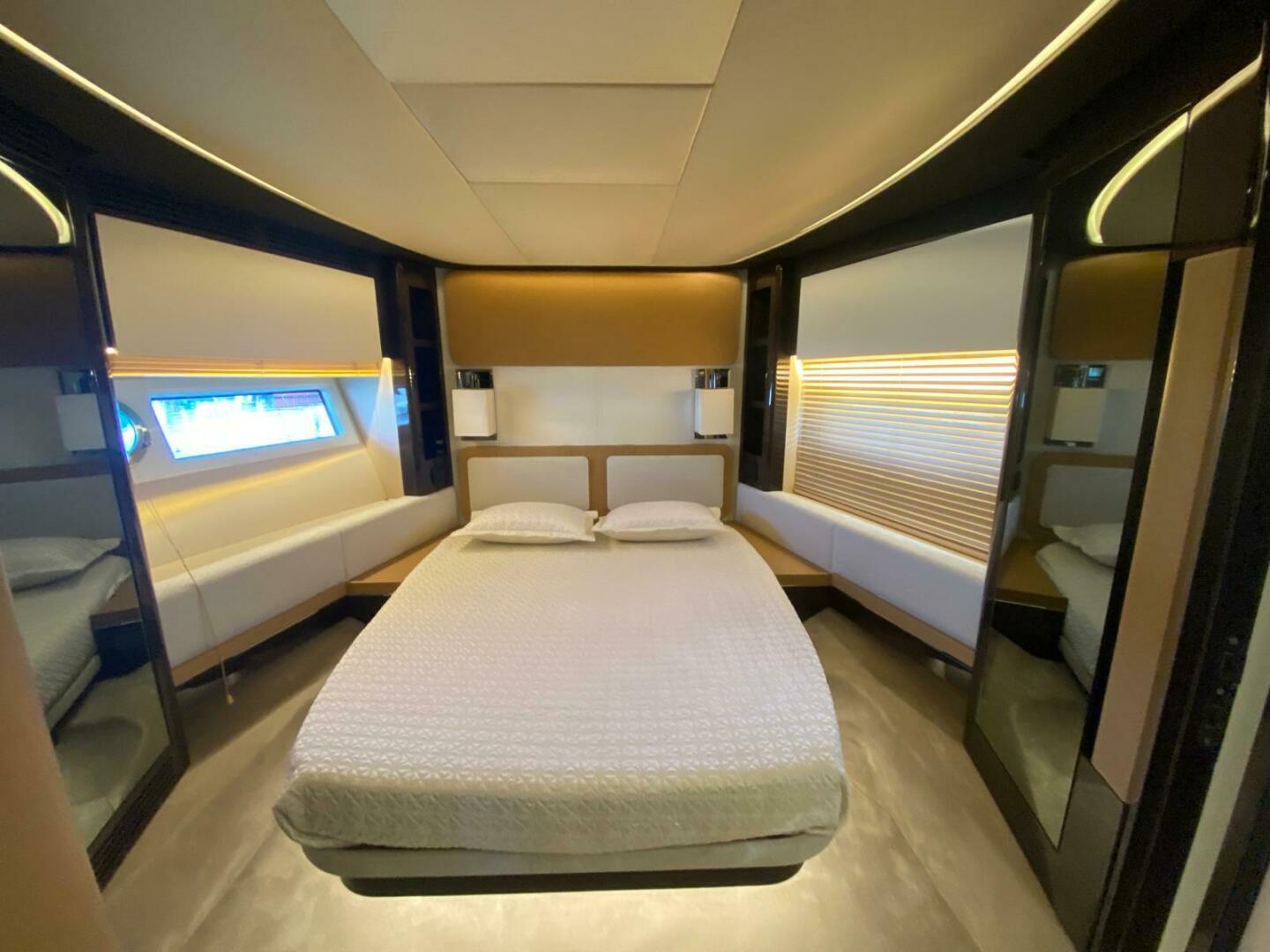 2016 Azimut 77S - Image 62