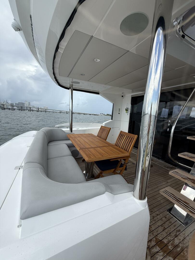 2022 Sunseeker Manhattan 68 - Image 12