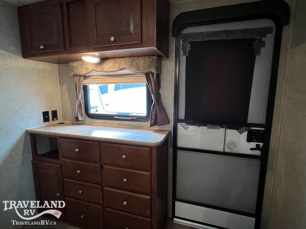 2013 Forest River Rockwood Windjammer 3002W - Image 30