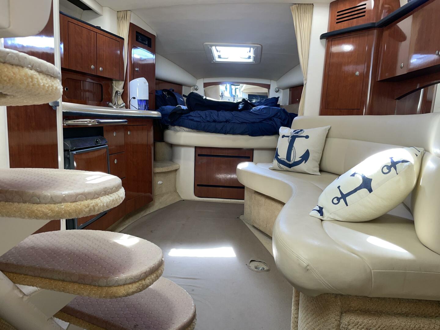 2006 Sea Ray 320 Sundancer - Image 25