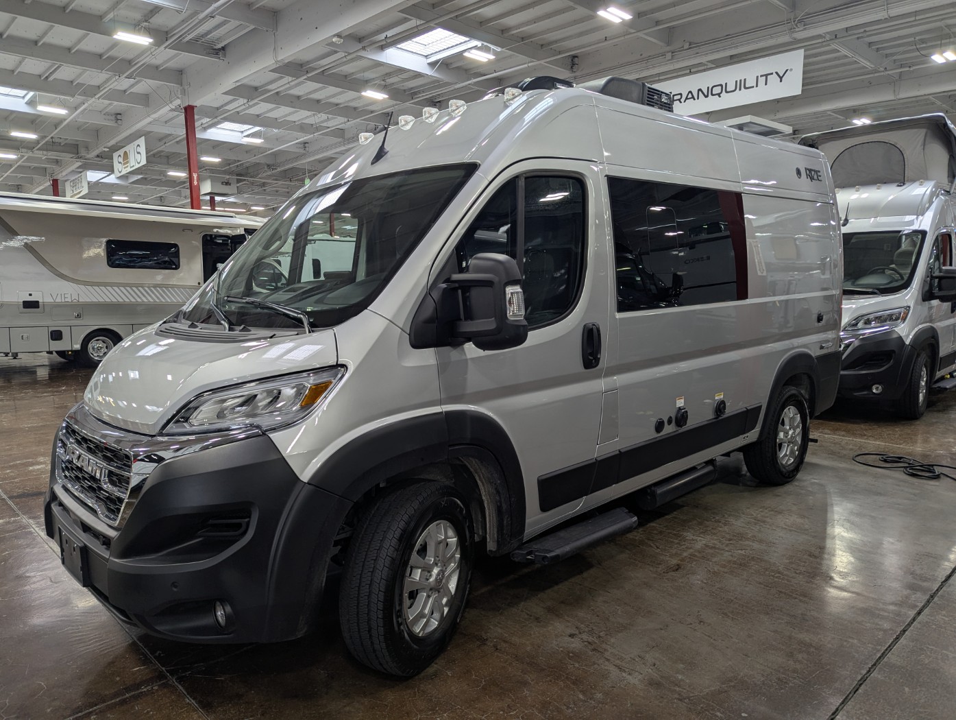 2027 Thor Motor Coach Rize Sport 18M - Image 3