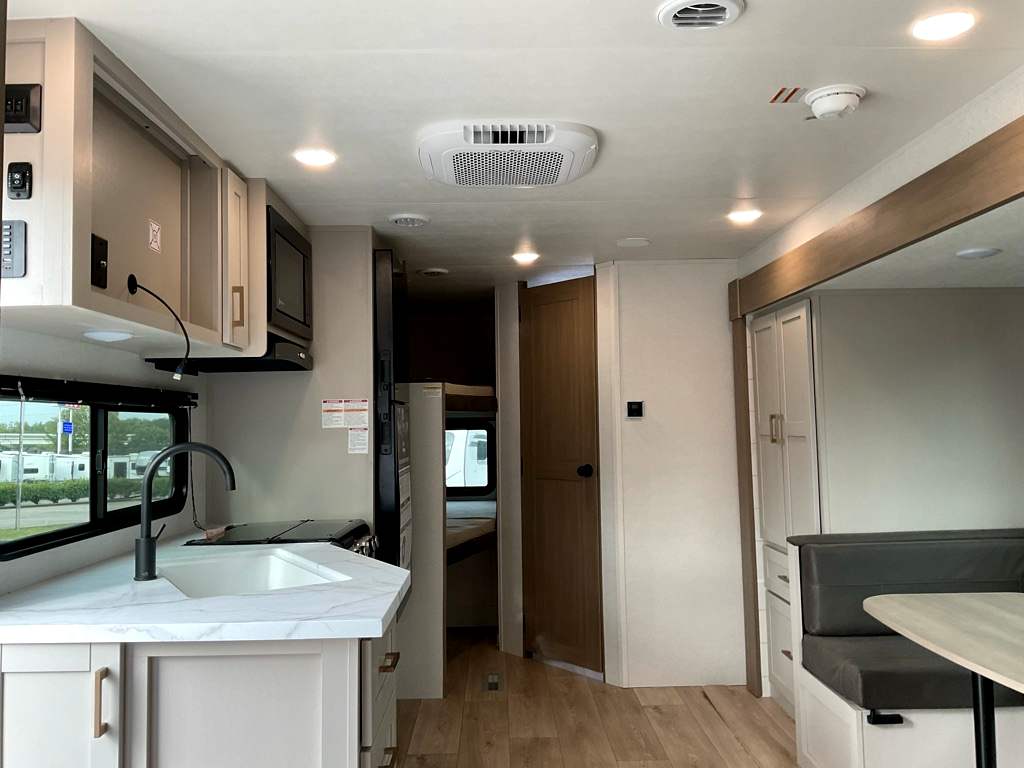 2027 JAYCO Jay Flight 245BHS - Image 6