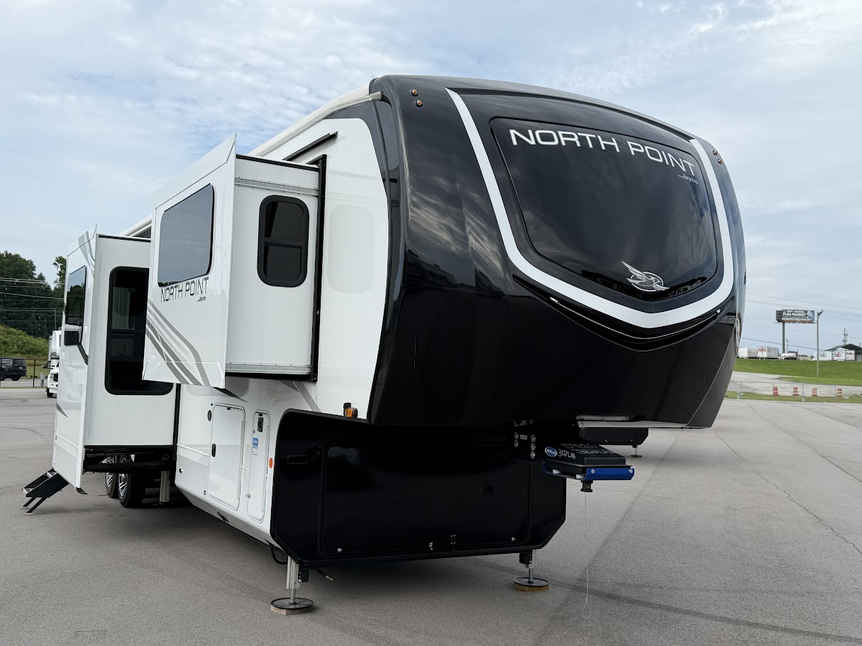 2025 JAYCO NORTH POINT 382FLRB - Image 1