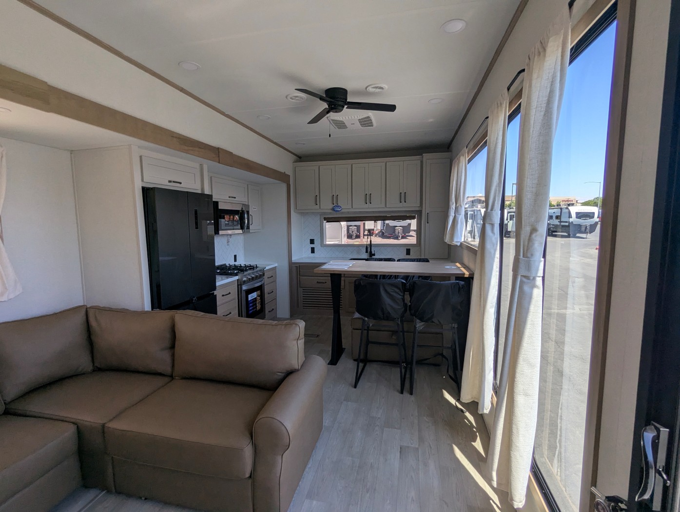 2027 Forest River Sierra Destination 422FKL - Image 10