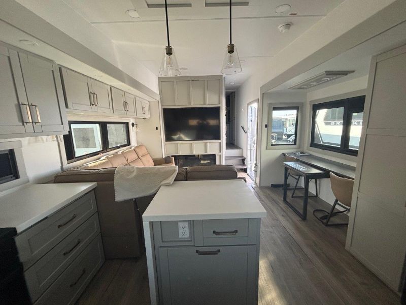 2026 Brinkley RV Model Z 3200 - Image 8