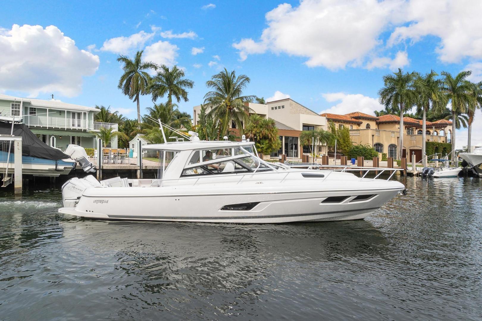 2021 Intrepid 438 Evolution - Image 2