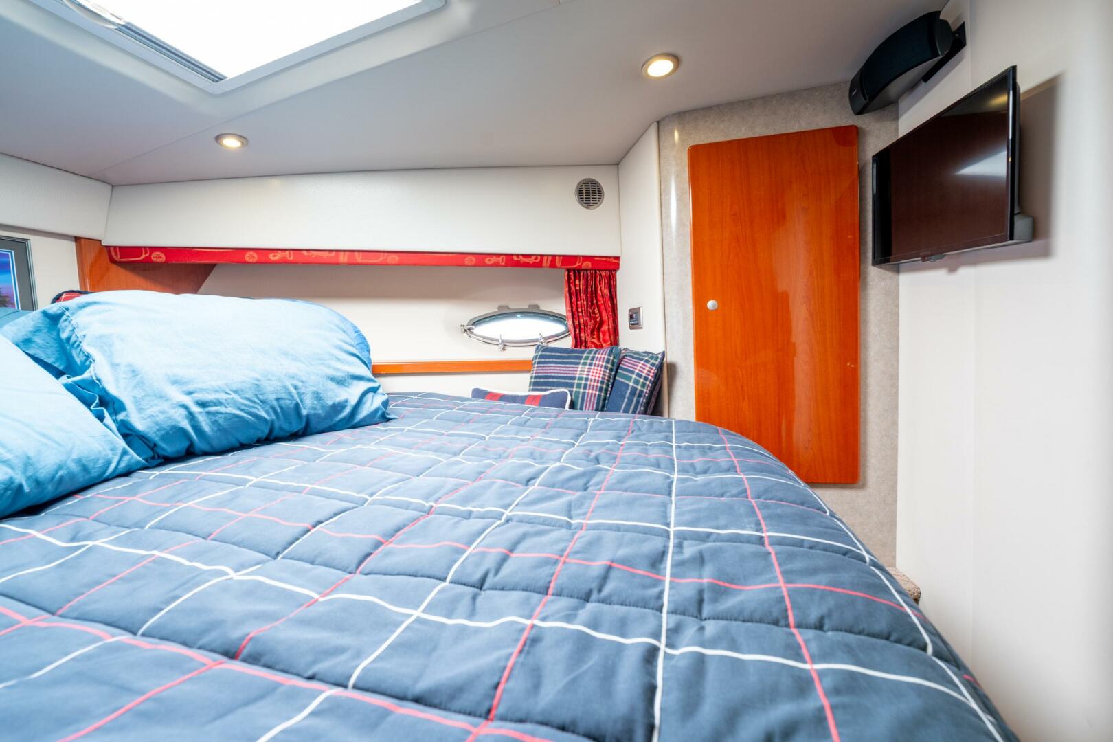 2007 Formula 45 Yacht - Image 74