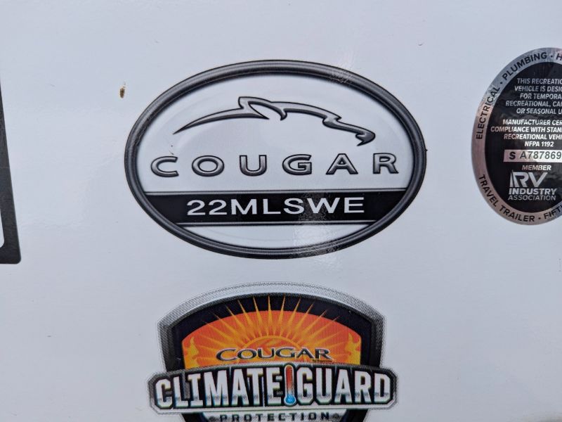 2023 Keystone Cougar Half-Ton 22MLSWE - Image 6