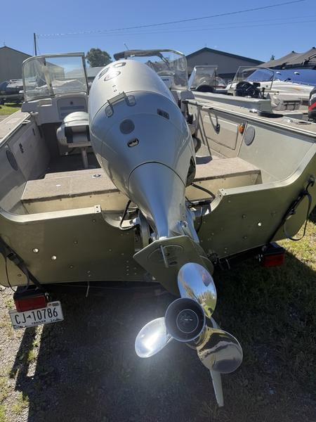 2002 Alumacraft TROPHY 175 - Image 2