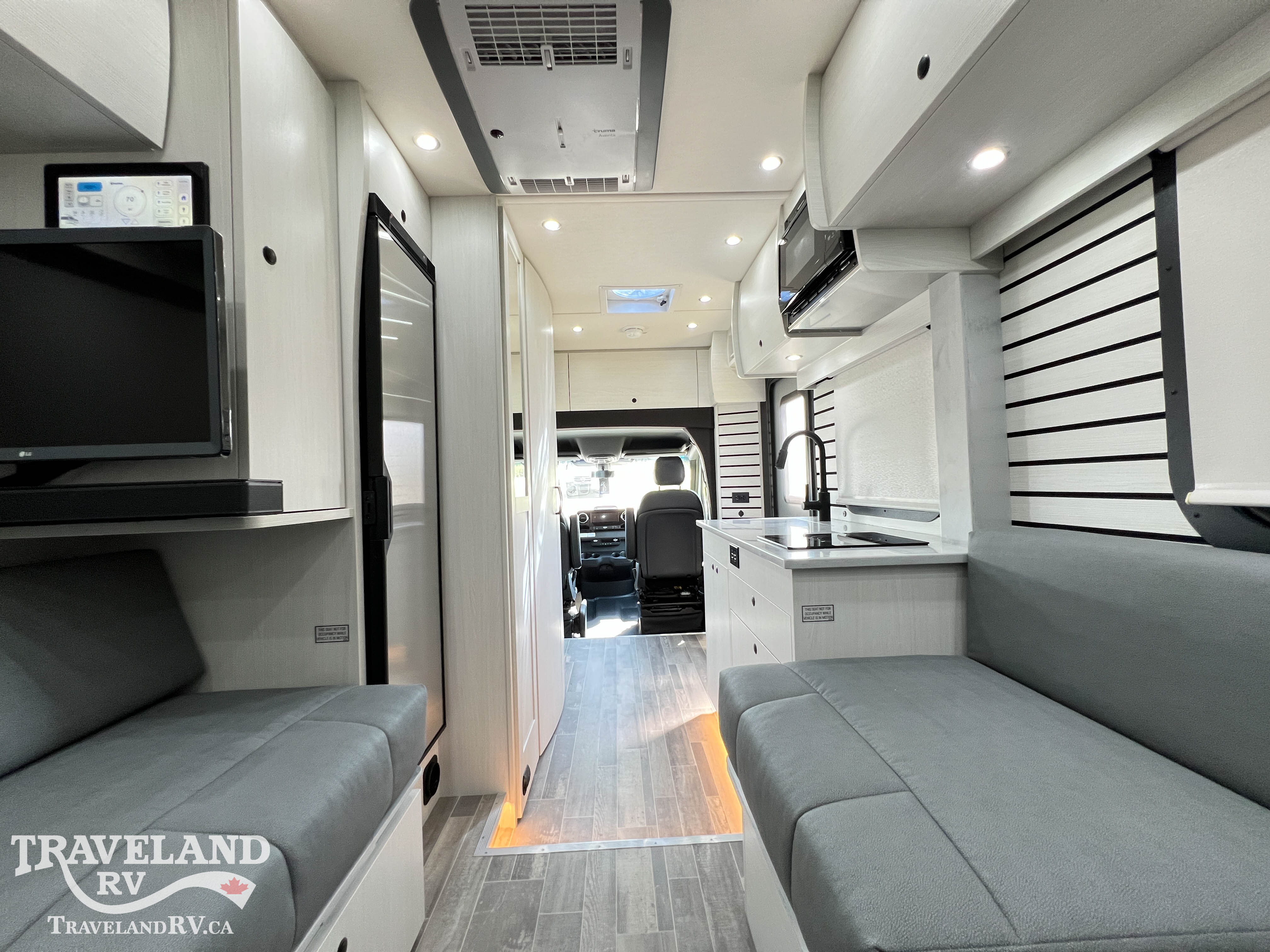 2026 PLEASURE-WAY PLATEAU XL-TS - Image 4
