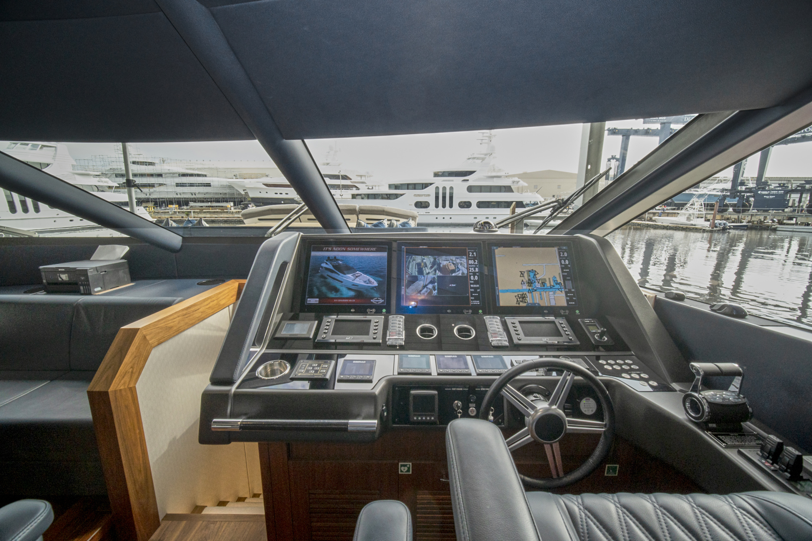 2019 Sunseeker 86 Yacht - Image 45