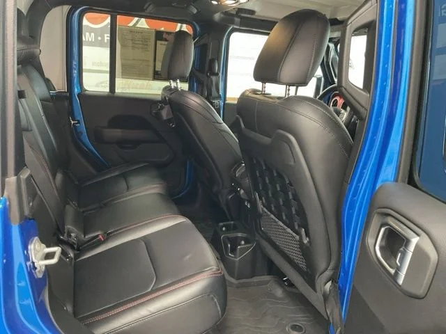 2022 Jeep Gladiator Crew Cab Rubicon 4WD - Image 24