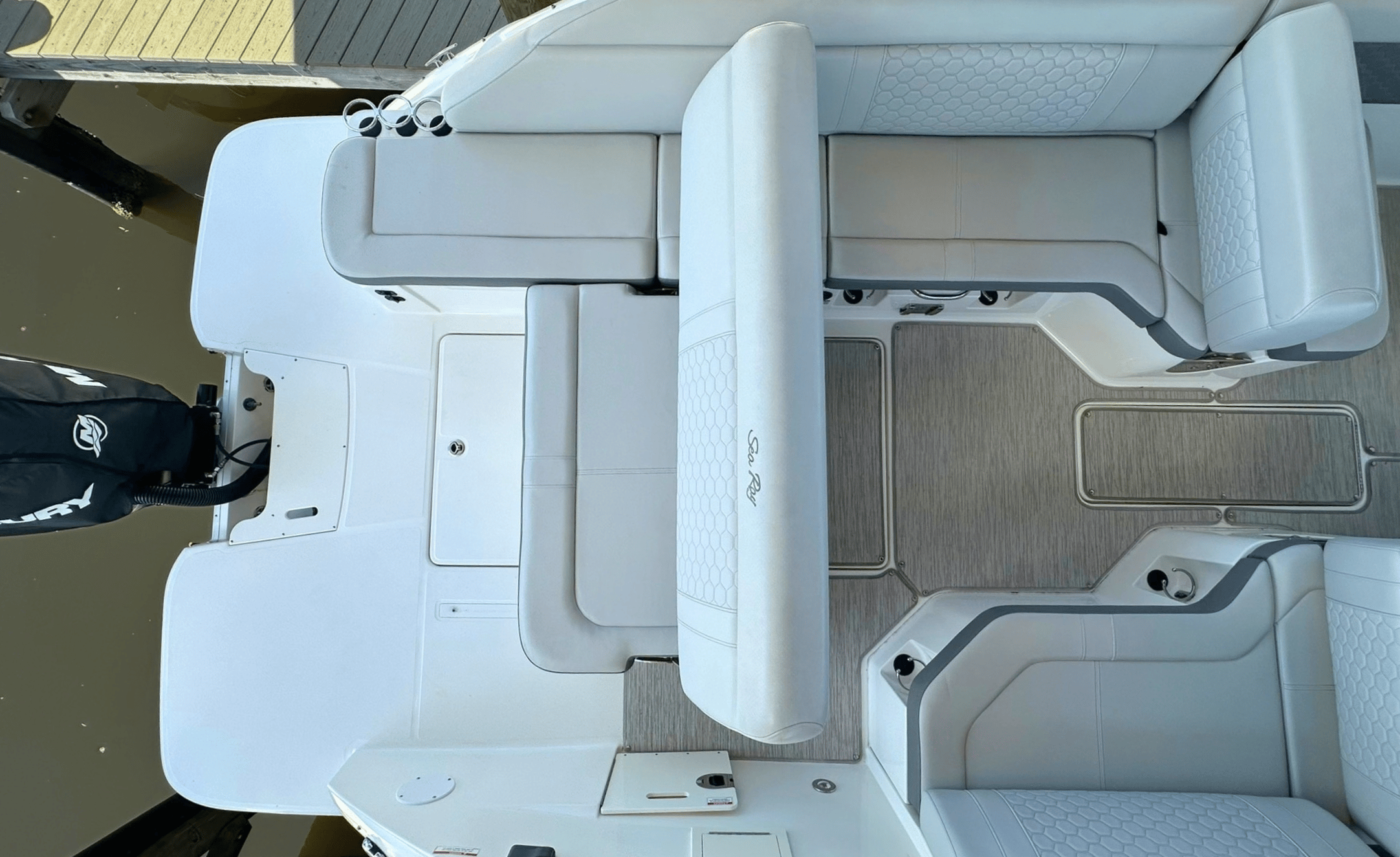 2021 SEA-RAY 250 SDX - Image 17