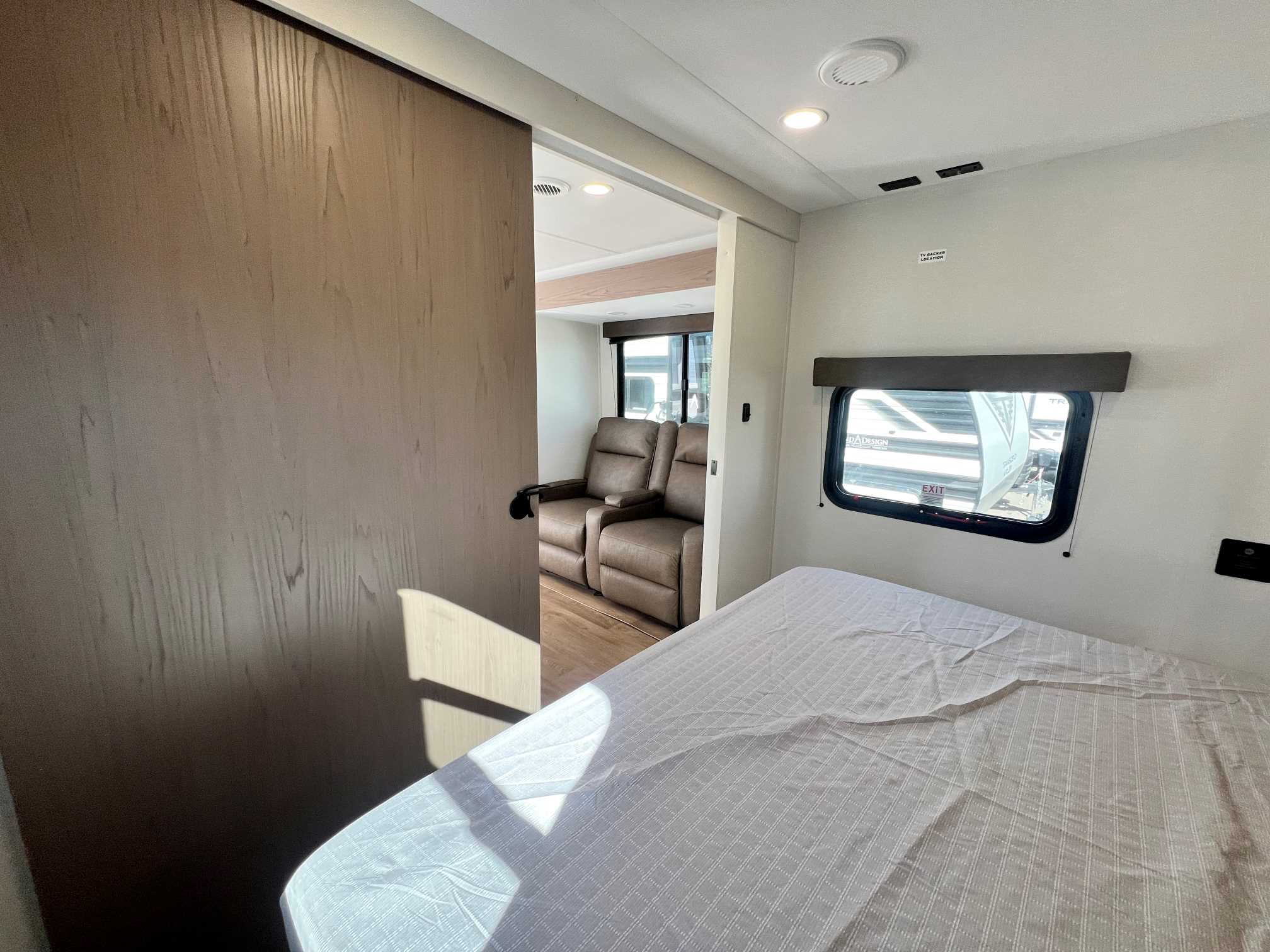 2026 Grand Design Transcend XPLOR 25MLX - Image 18