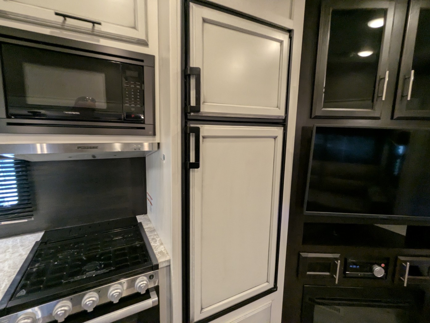 2021 Jayco Eagle HT 29.5BHOK - Image 28