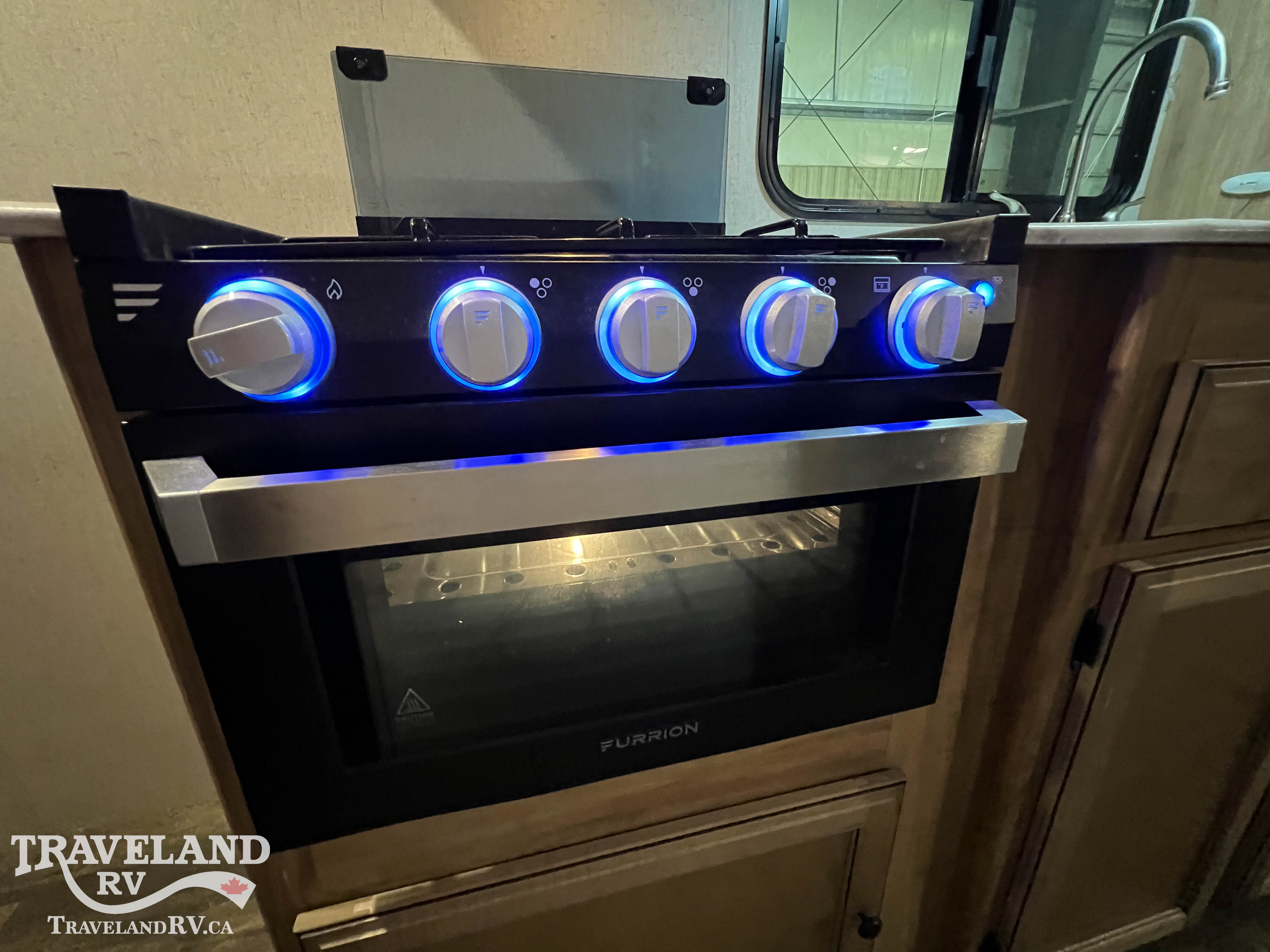 2019 Coachmen Freedom Express Ultra Lite 204RD - Image 18