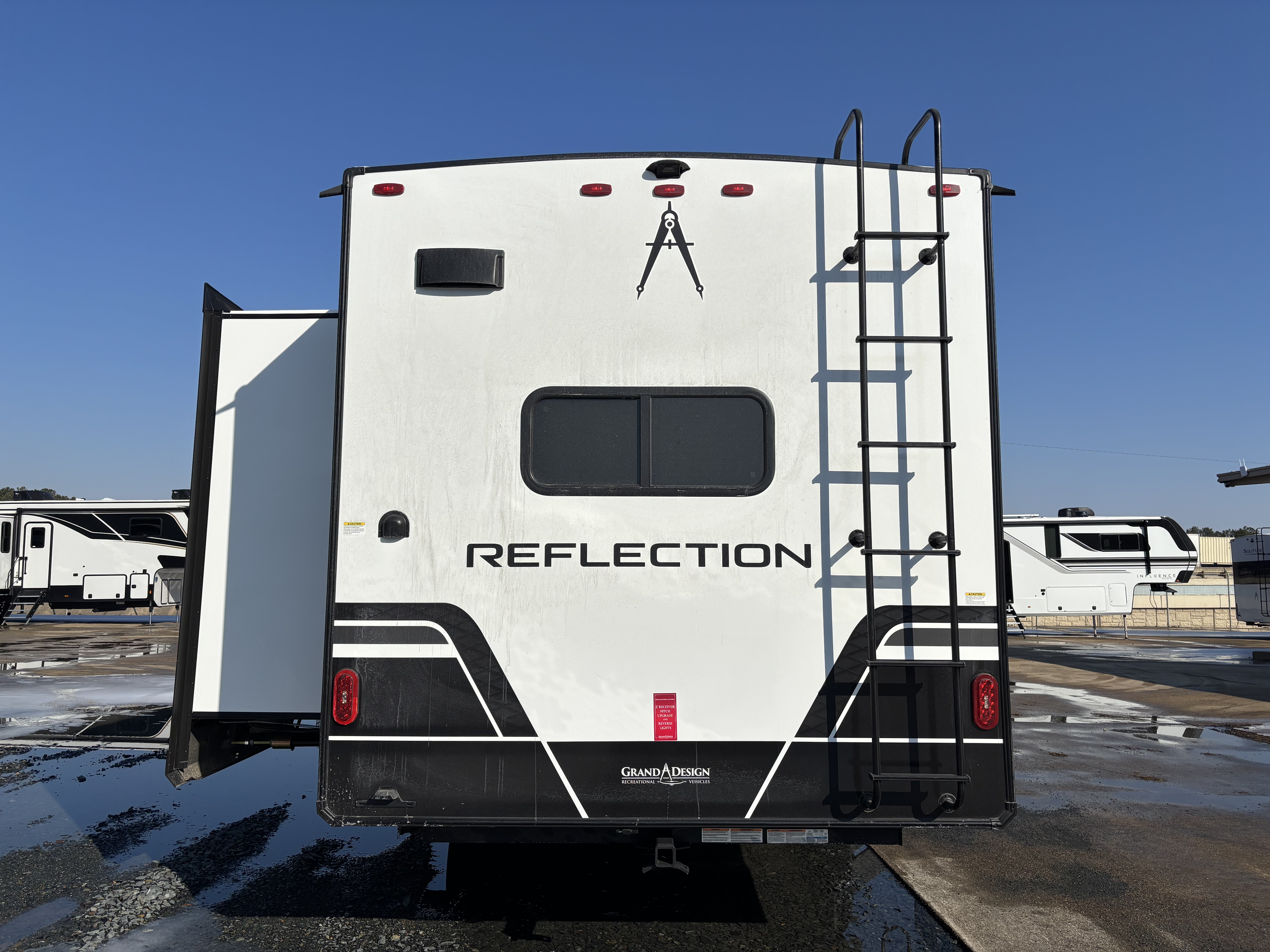 2026 Grand Design Reflection 150 Series 250ML - Image 7