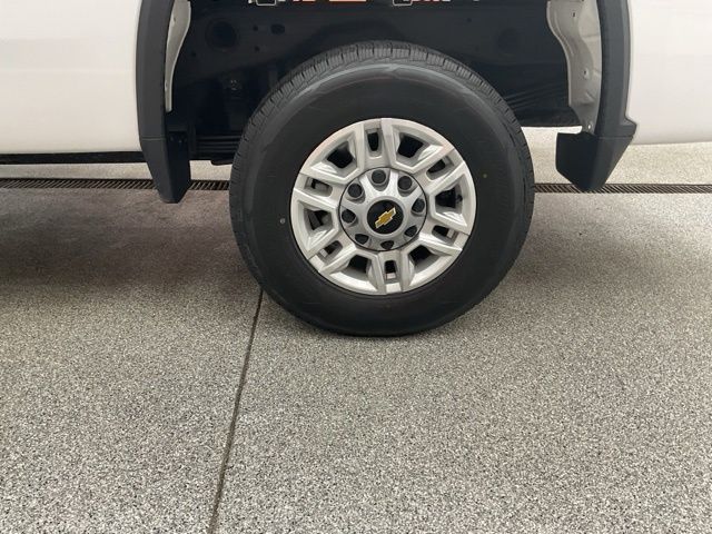 2025 Chevrolet Silverado 2500HD 4WD Crew Cab 172" LT - Image 10