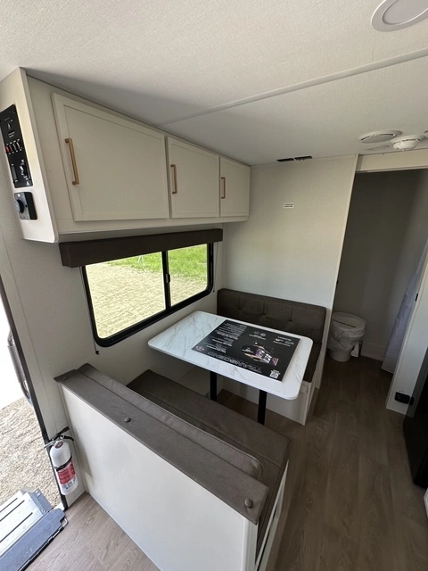 2026 Grand Design Transcend ONE 151RB - Image 7