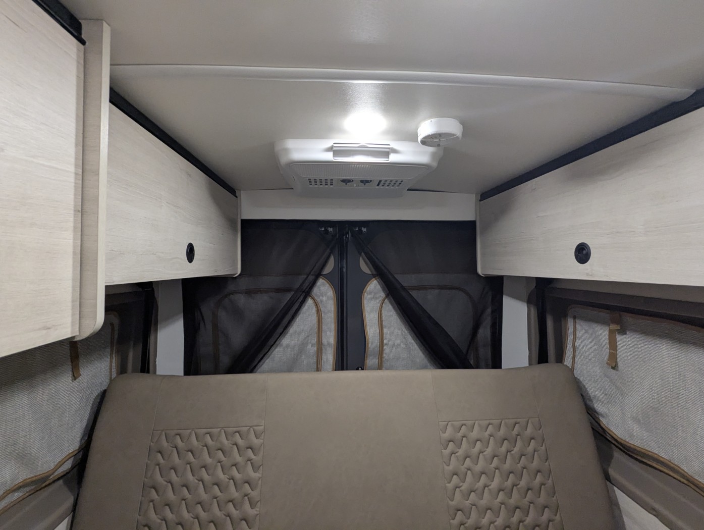 2027 Winnebago Solis 59P - Image 33