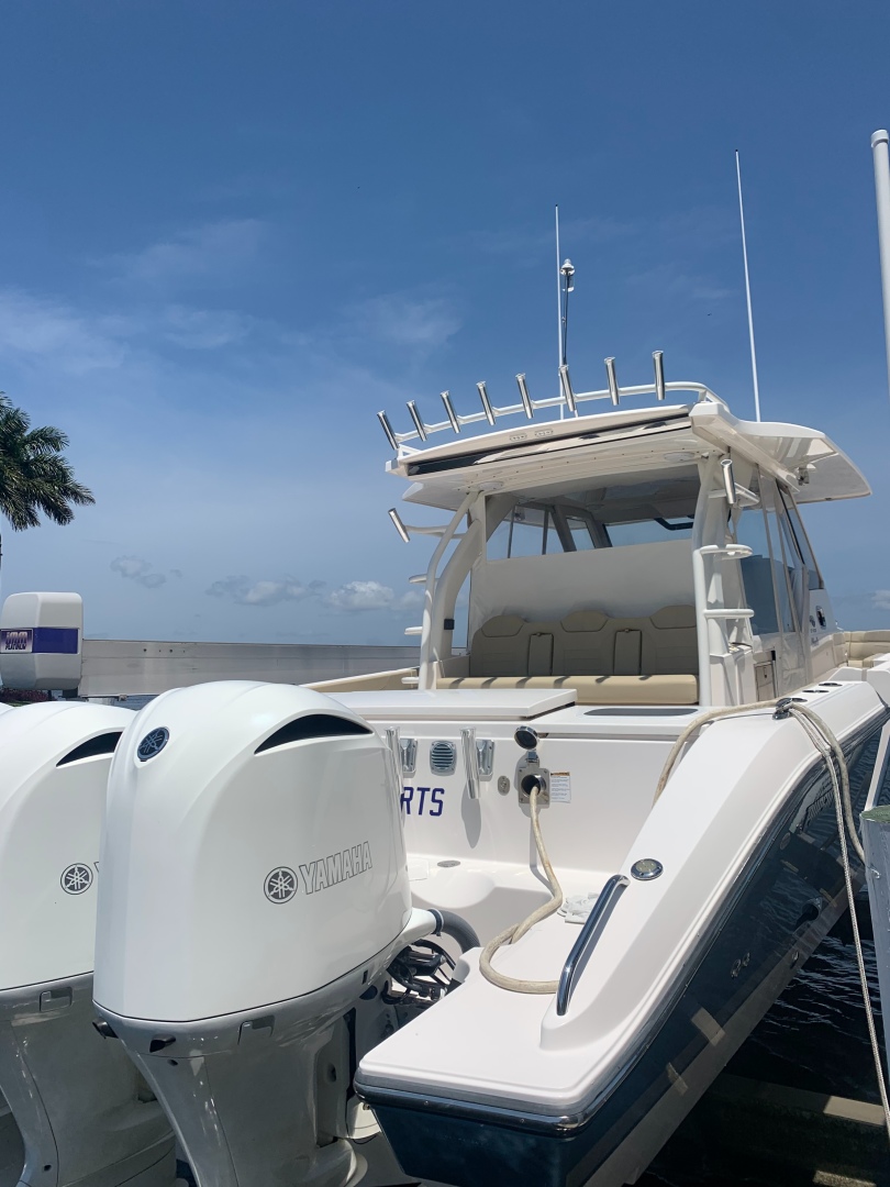 2017 Pursuit S 408 - Image 5
