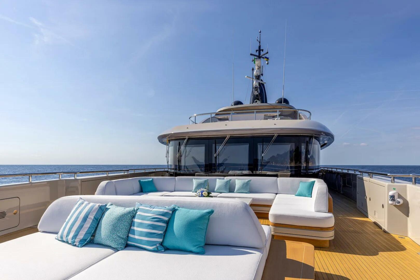 2022 Benetti B.Now 50 - Image 15