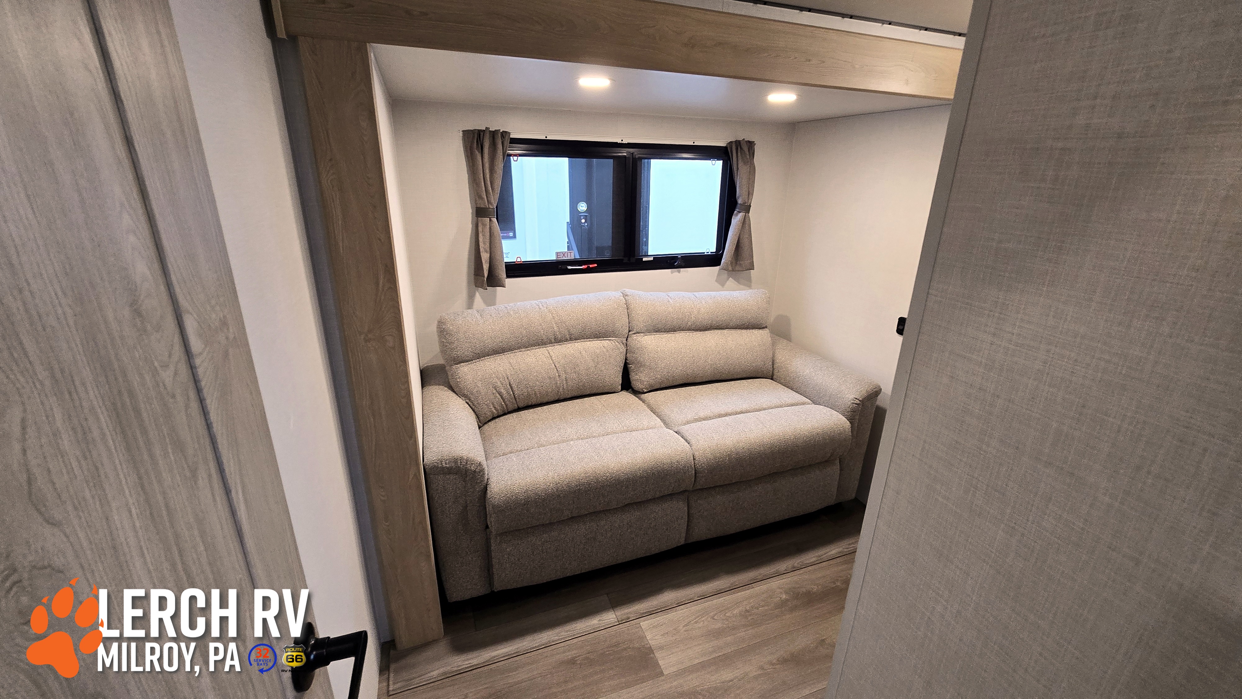 2027 KZ RV Ridgeway 36MBL - Image 47