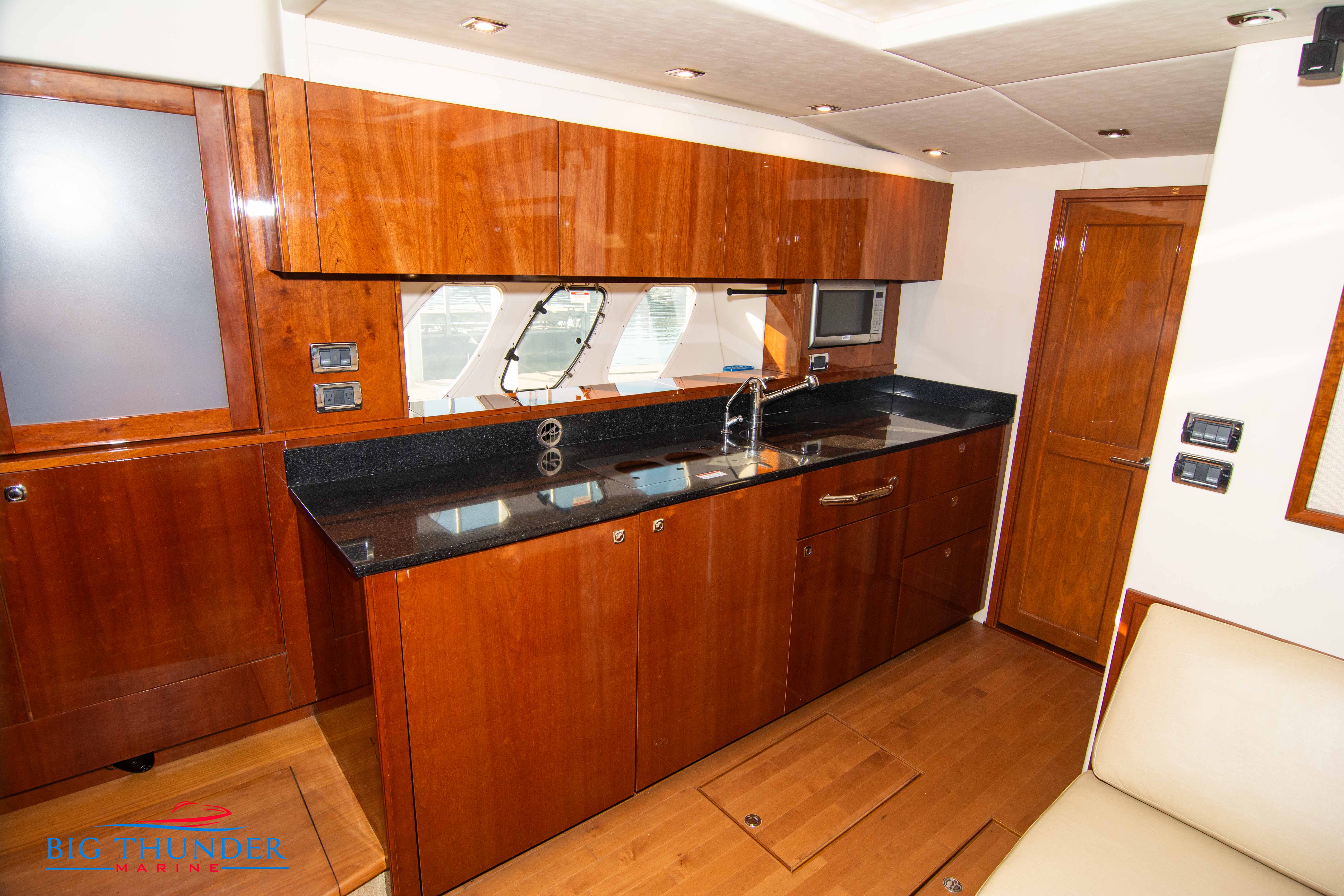 2010 Sea Ray Sundancer 540 - Image 63