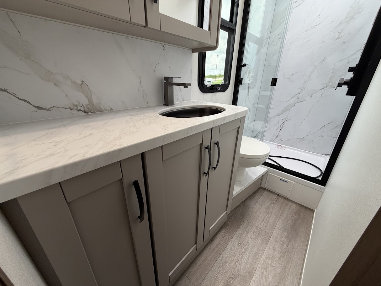 2027 JAYCO GREYHAWK XL 32U - Image 49