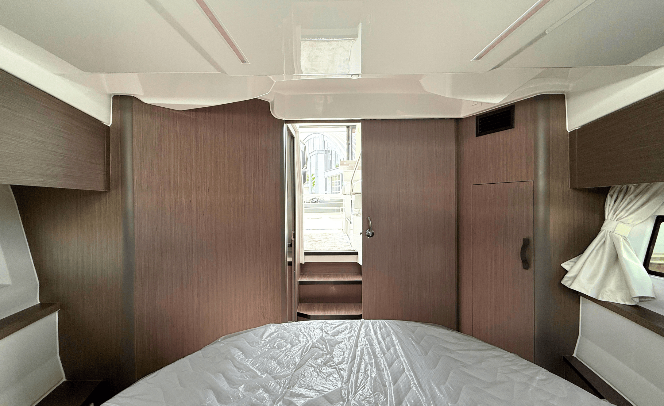 2026 JEANNEAU NC-895 S2 - Image 38