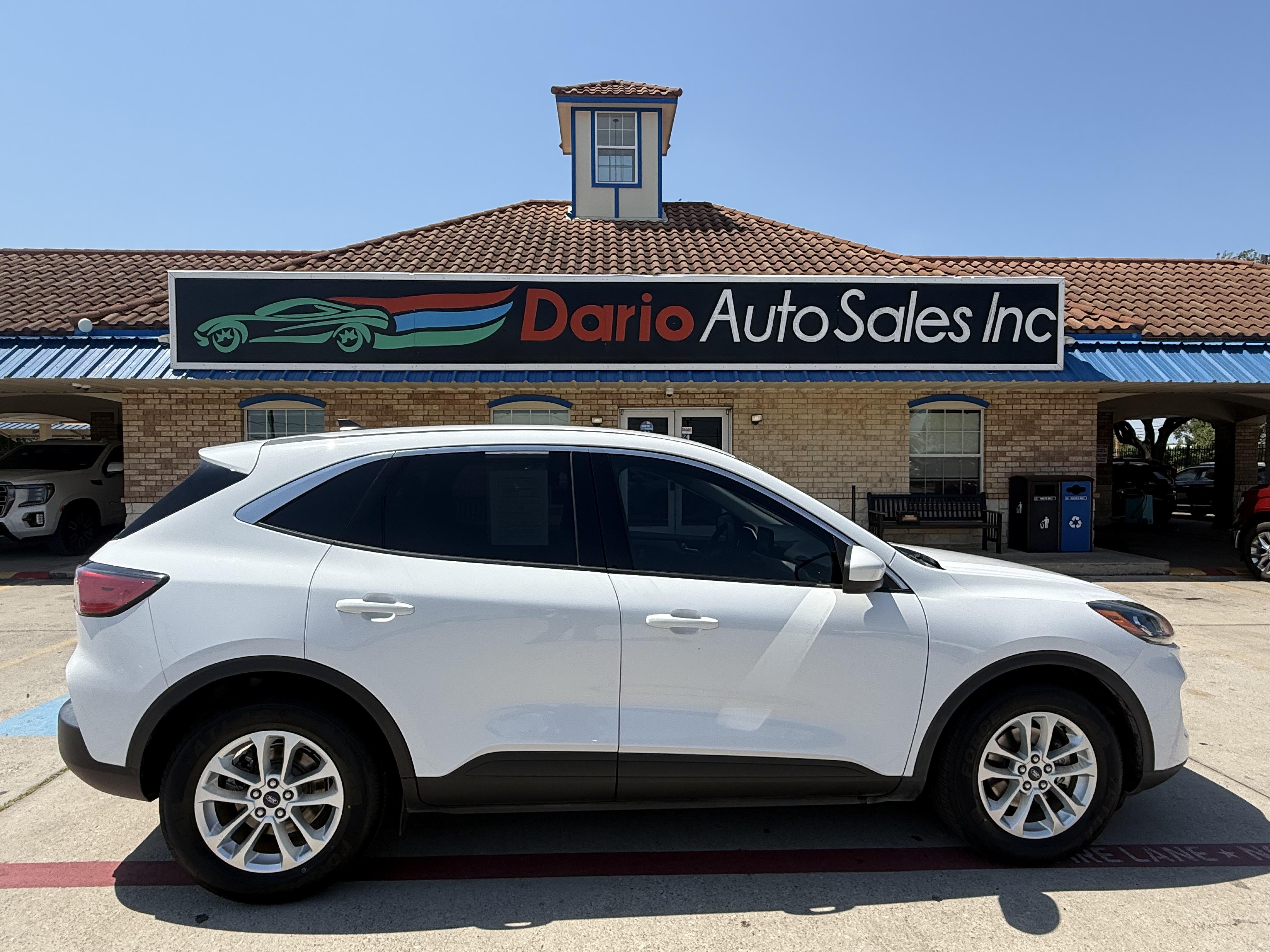 2020 Ford Escape Utility 4D SE 2WD - Image 4