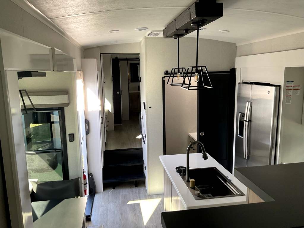 2026 JAYCO PINNACLE 39 FLOK - Image 14
