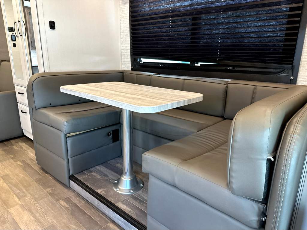 2025 JAYCO REDHAWK 26M - Image 7