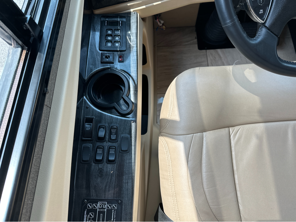 2018 TIFFIN ALLEGRO BUS 40 SP - Image 30