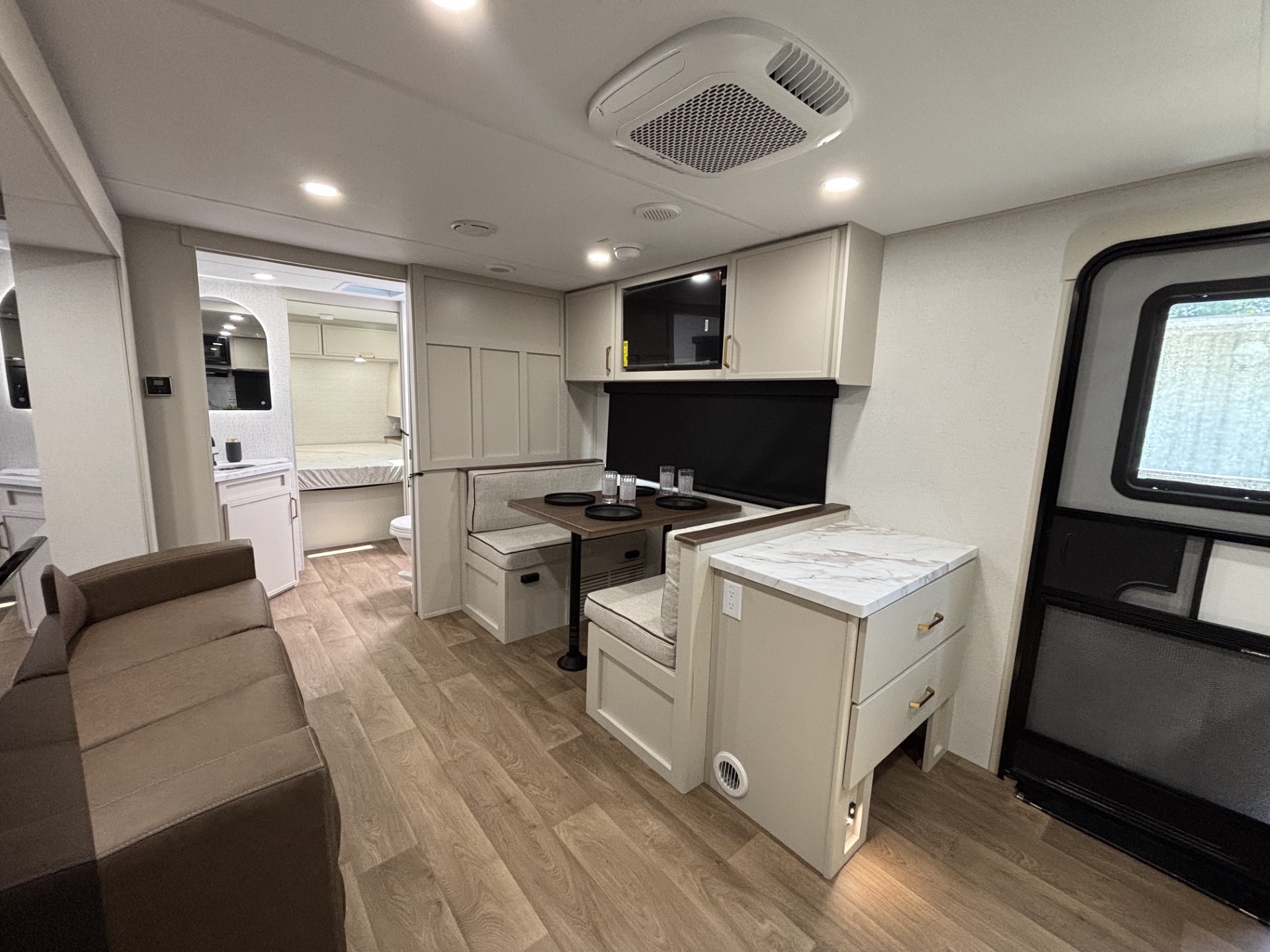 2027 Grand Design Imagine XLS 23LDE - Image 11