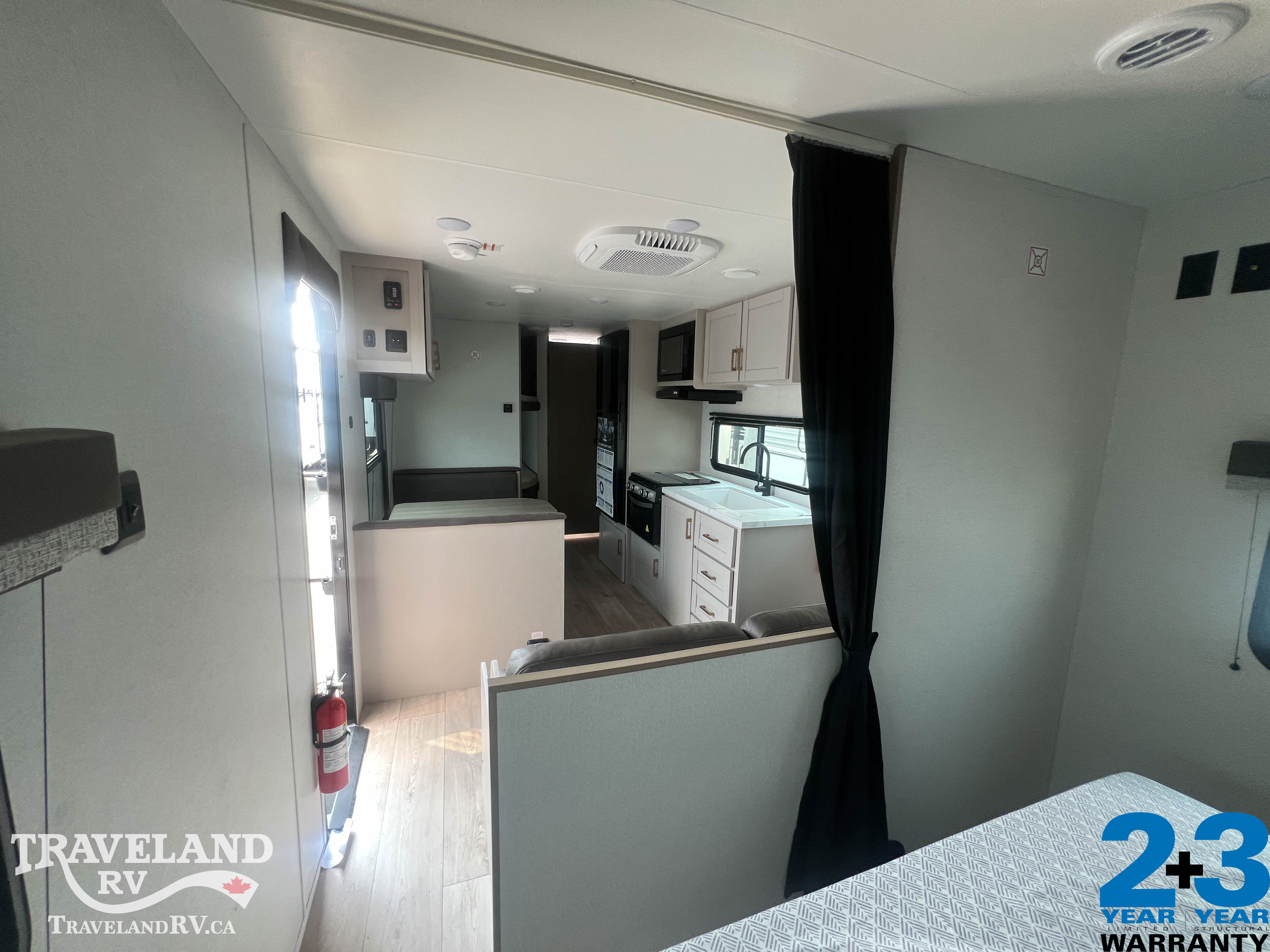 2027 Jayco Jay Flight SLX 260BHW - Image 3